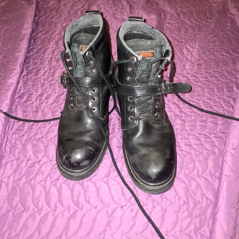 Size 10.5 Women’s Harley Davidson Motorcycle Boots